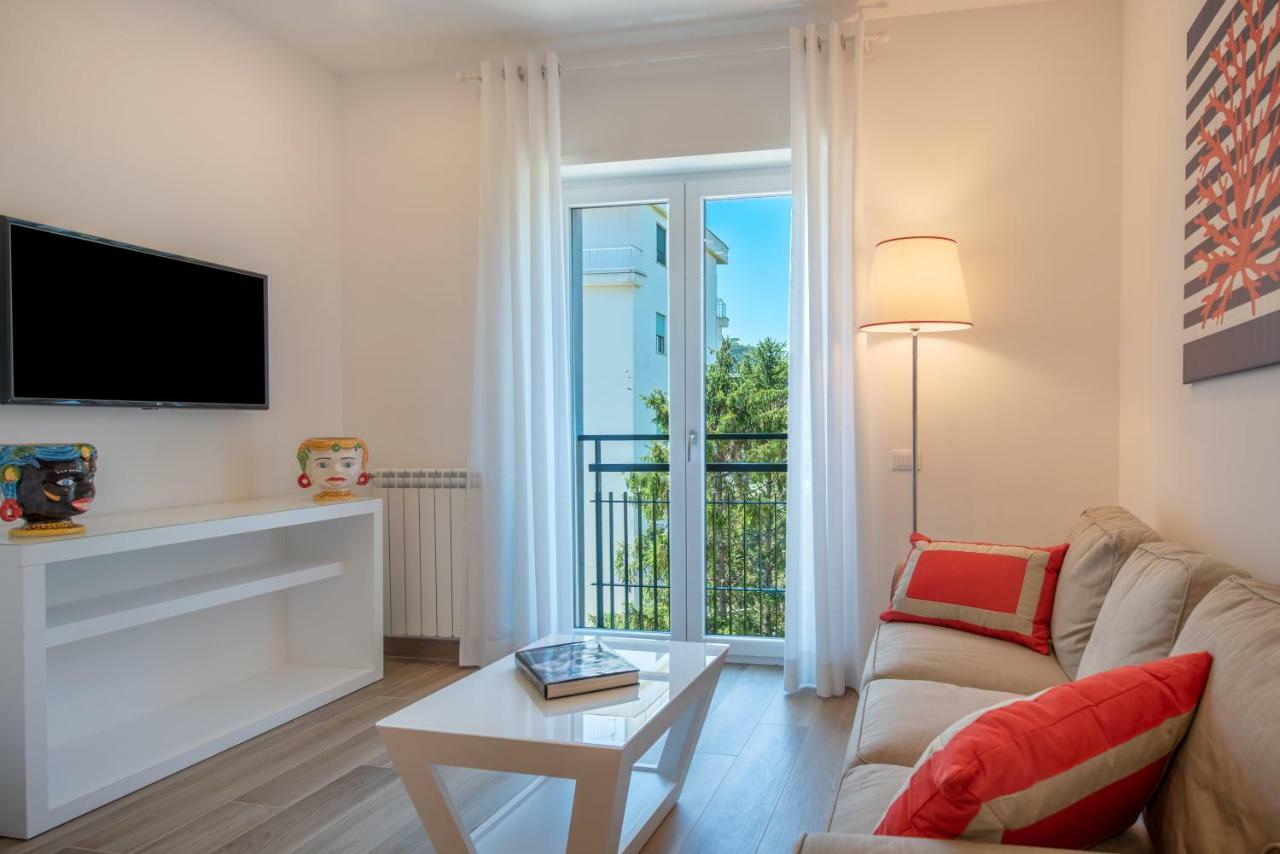 Solymar Apartments سورينتو المظهر الخارجي الصورة